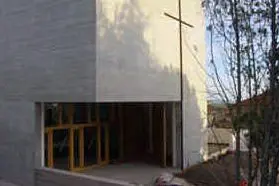 La nuova chiesa di Sini (foto Pintori)