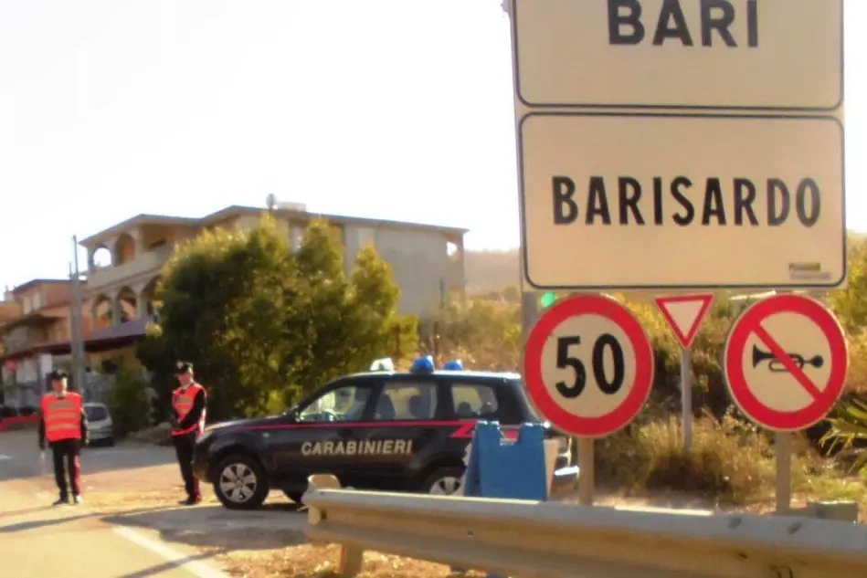 Carabinieri a Bari Sardo