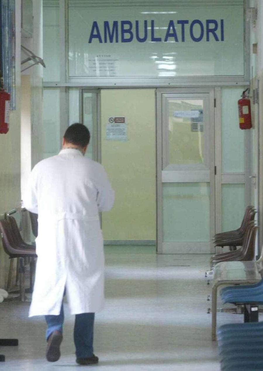 Nomine e liste d’attesa, la sanità a rischio frodi e abusi