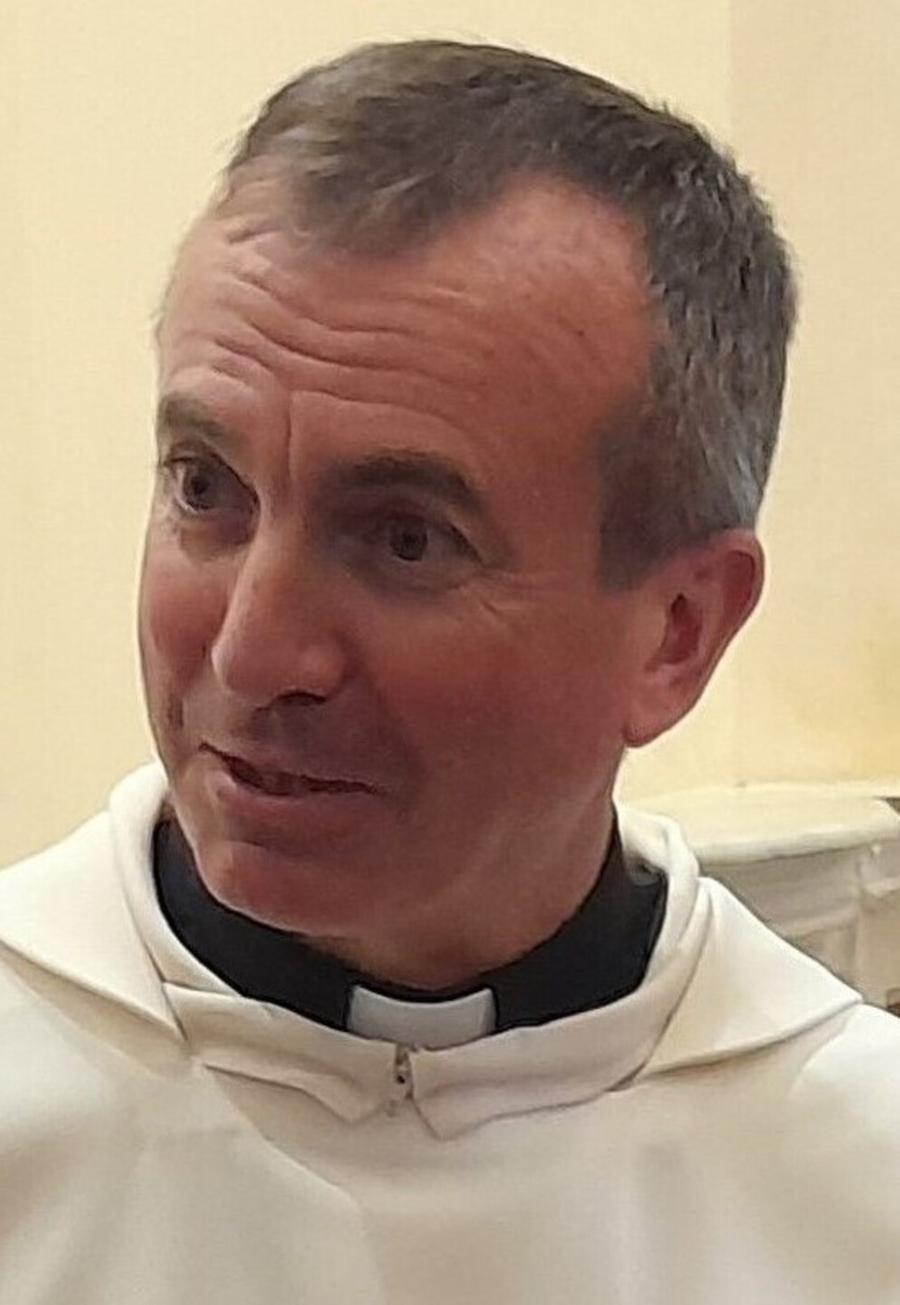 Messe e preghiere, i riti della Pasqua entrano nel vivo