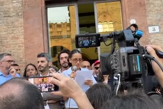 Bologna in piazza per Fakir, la nipote: non odio, ma verità e giustizia