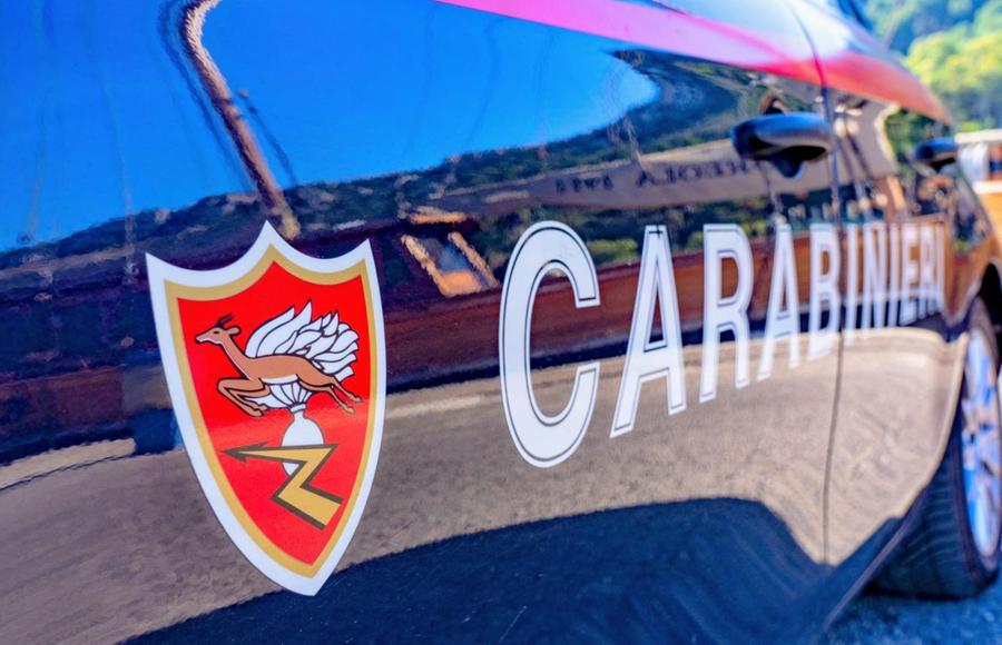 Dolianova, minaccia due parenti con un coltello: divieto di dimora e braccialetto elettronico