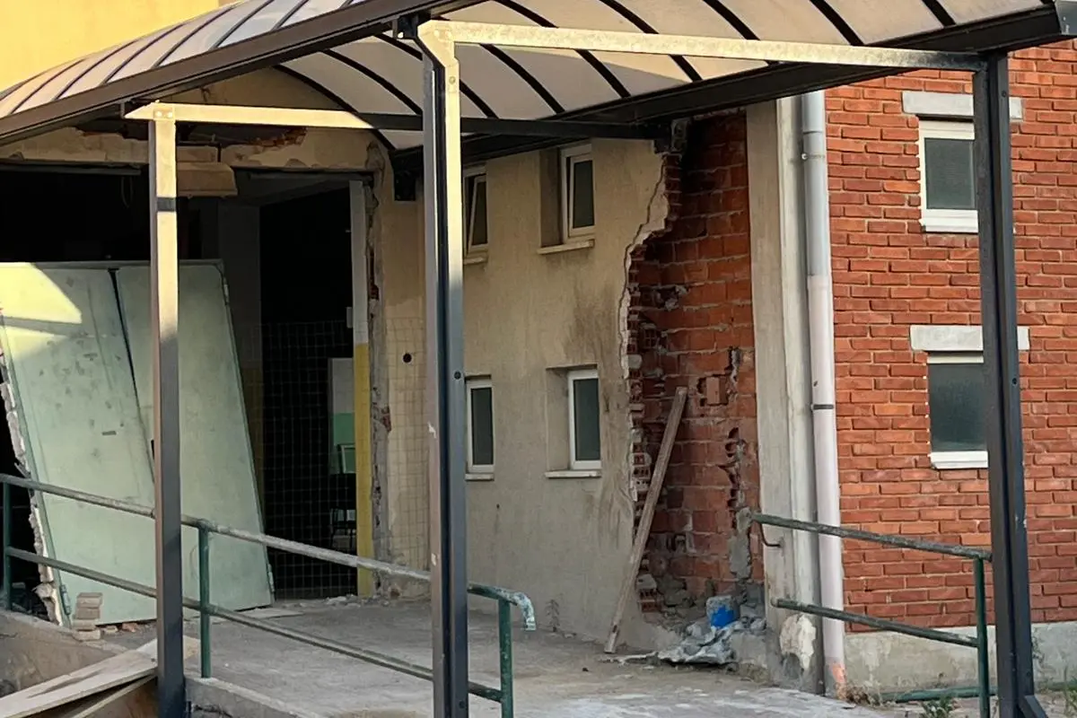 L’ingresso della scuola primaria di via Cima a Oristano