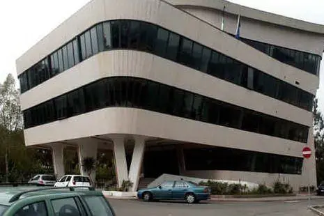 Il municipio di Domusnovas (foto Simone Farris)