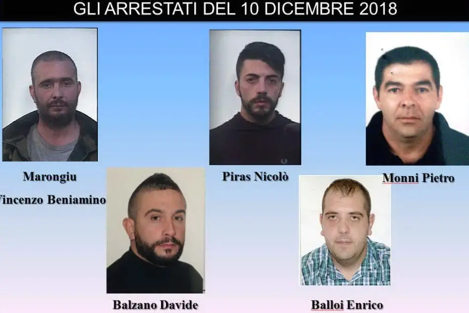 Gli arrestati (foto carabinieri)