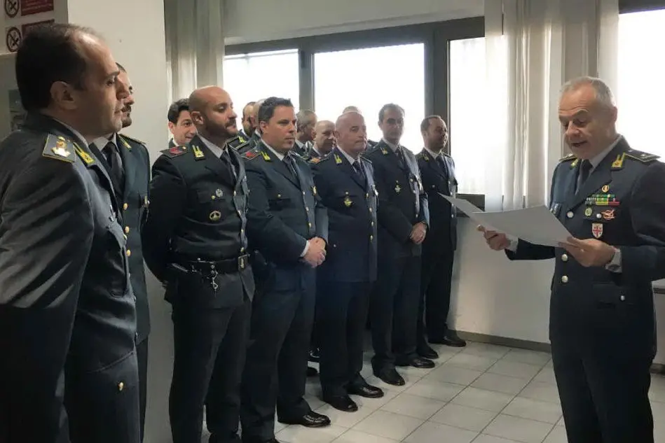 La visita del comandante regionale