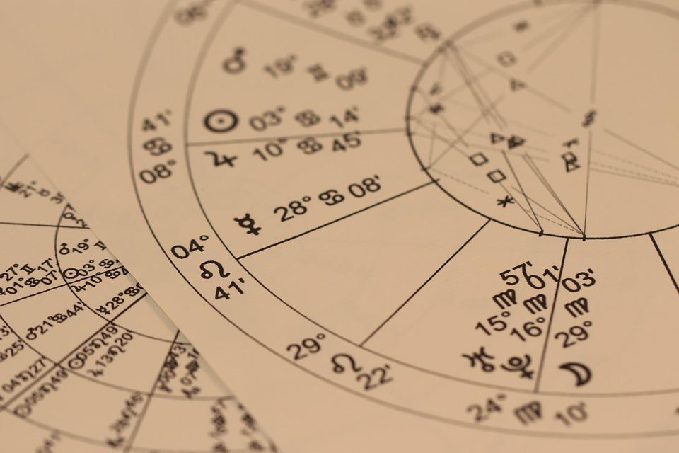 L'oroscopo dell'8 giugno 2022 (foto Archivio L'Unione Sarda)