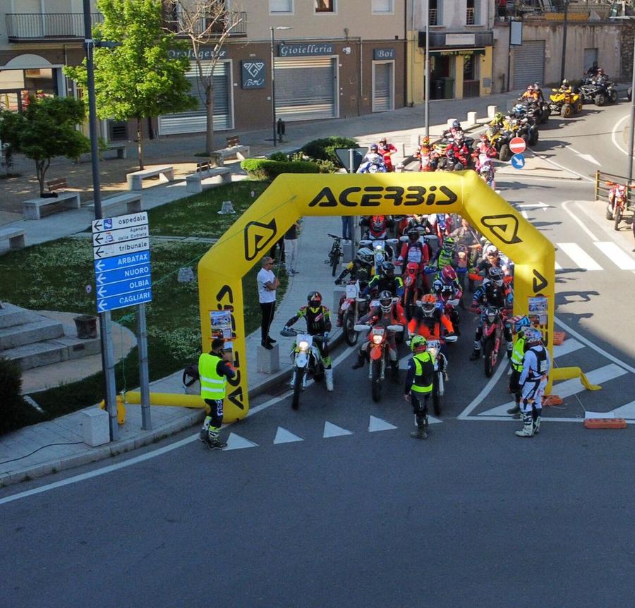 Centauri in marcia per Manuel