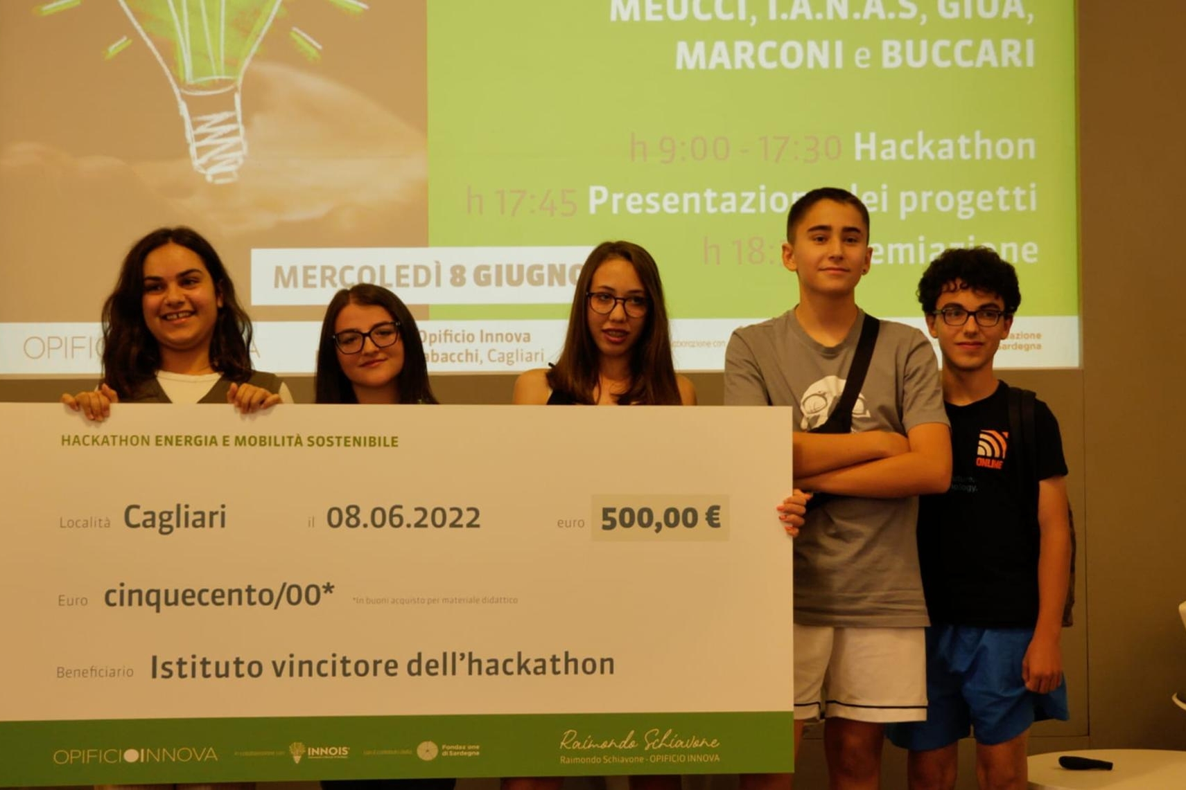 Il team vincitore dell'hackathon (foto concessa)