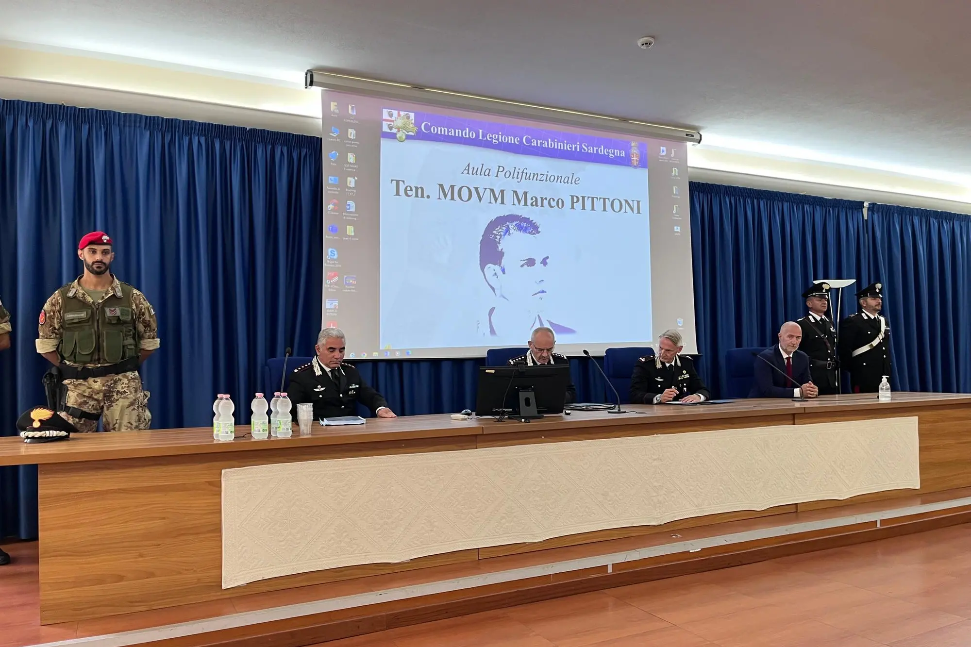 La conferenza stampa di presentazione dell'inchiesta (archivio L'Unione Sarda)