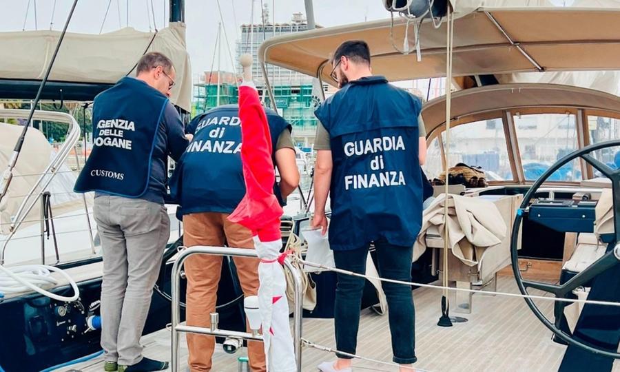 Dazi doganali non pagati: yacht da 1,5 milioni sequestrato a Cagliari