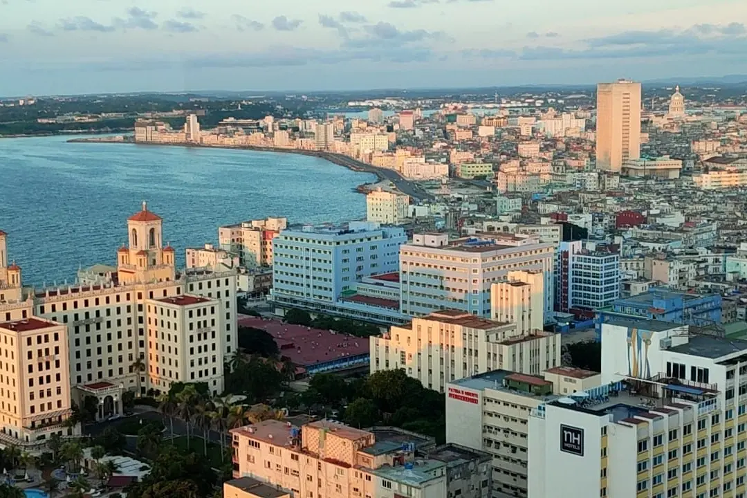 Habana vista da un grattacielo (foto Tellini)