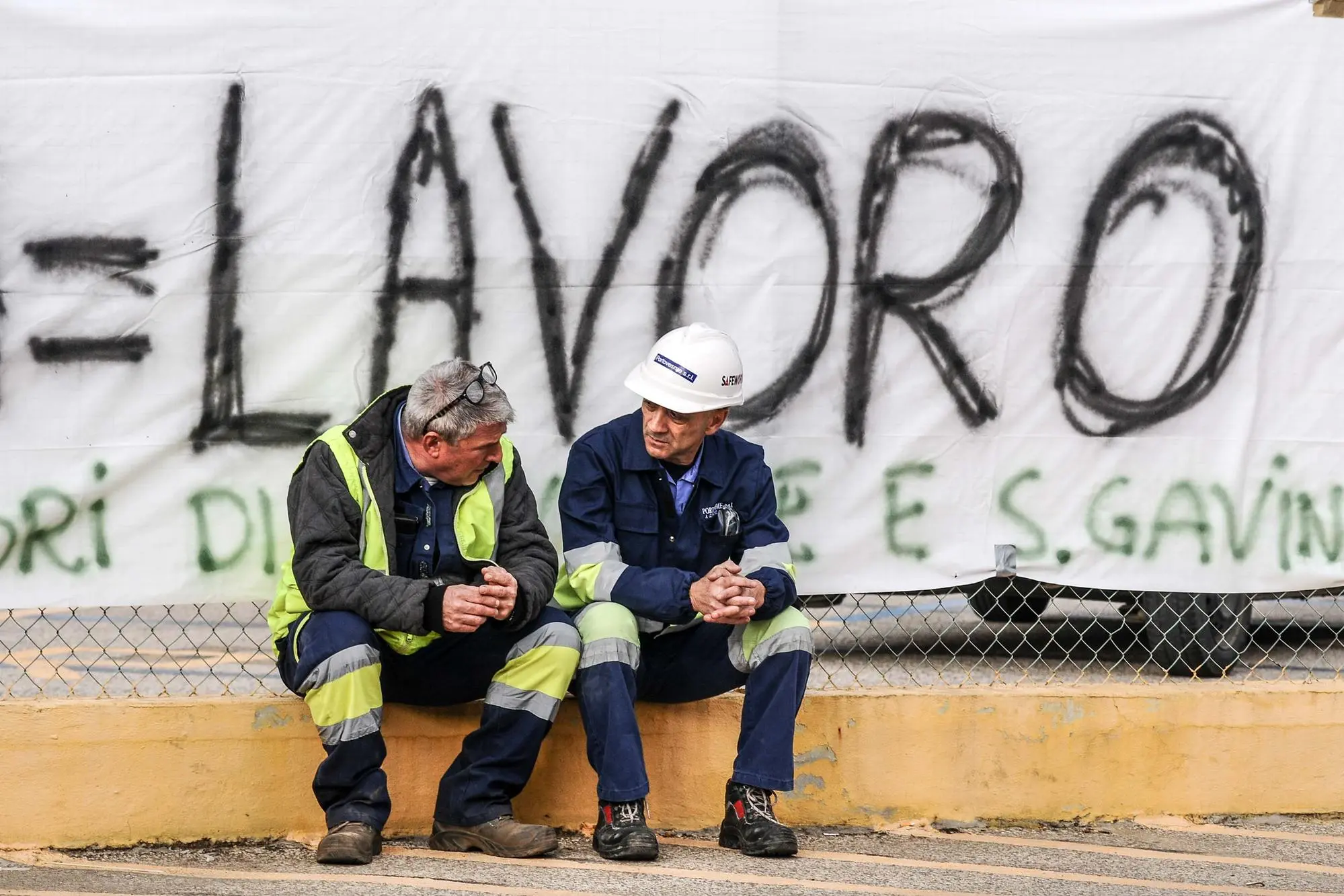 Lavoratori della Portovesme Srl  (archivio L'Unione Sarda)