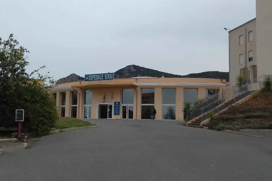L'ospedale Sirai (foto L'Unione Sarda-Scano)