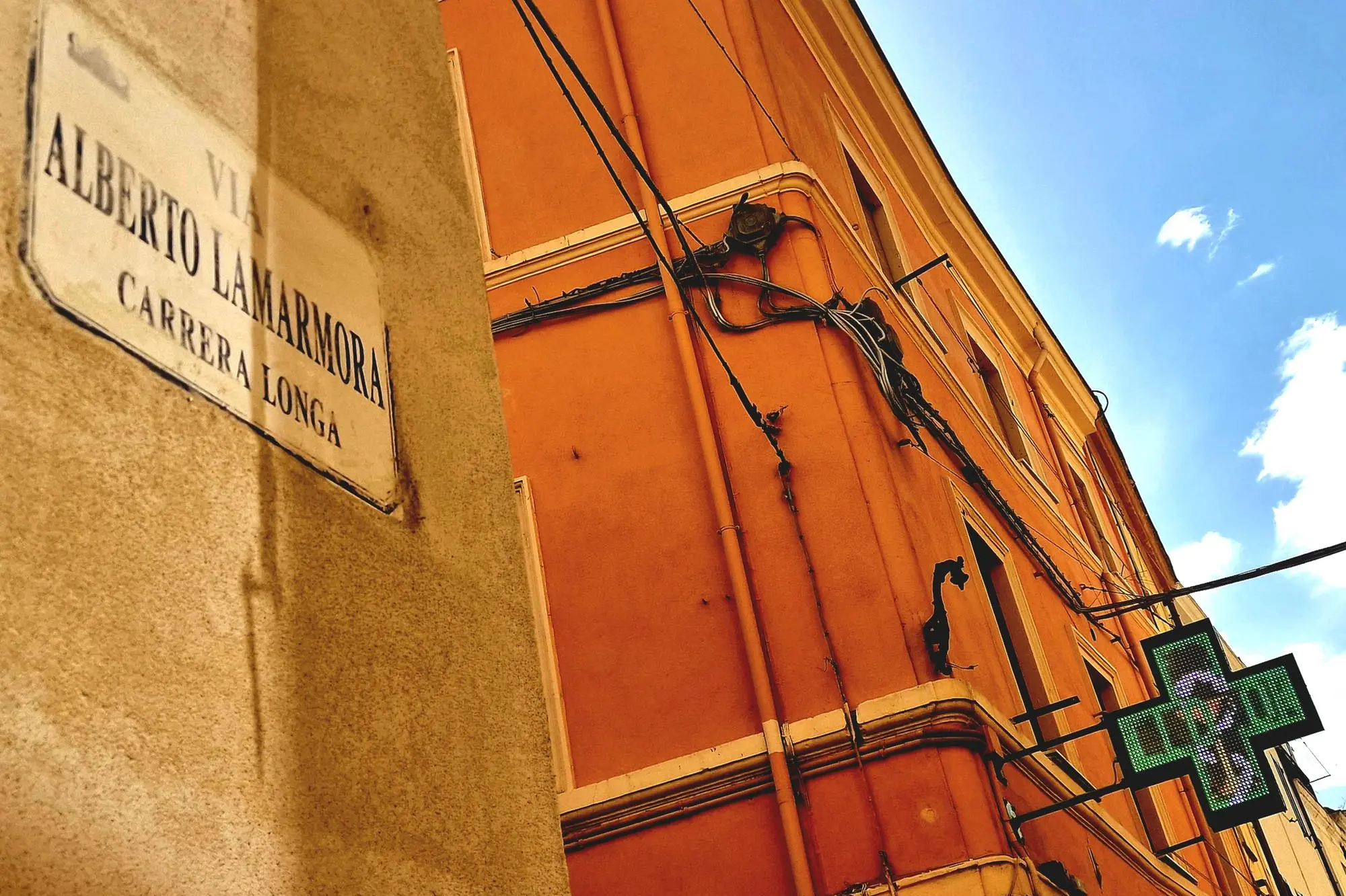 Uno scorcio di via La Marmora