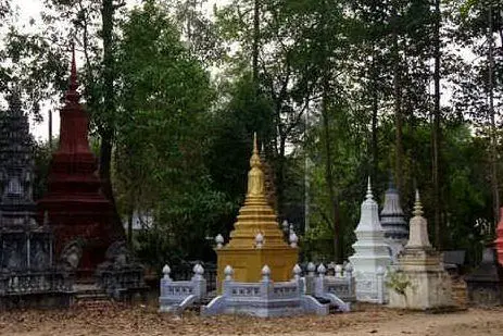Un cimitero in Cambogia (foto simbolo)