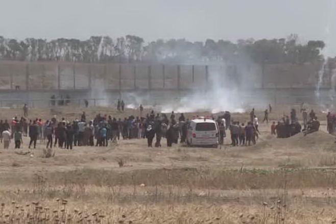 Gaza, tre palestinesi uccisi alla frontiera