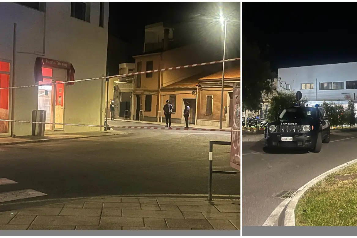 L'area transennata e l'intervento dei carabinieri (foto Pinna)