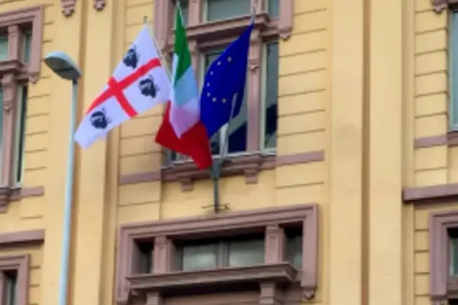 Un particolare della facciata del Dipartimento di Giurisprudenza di Sassari