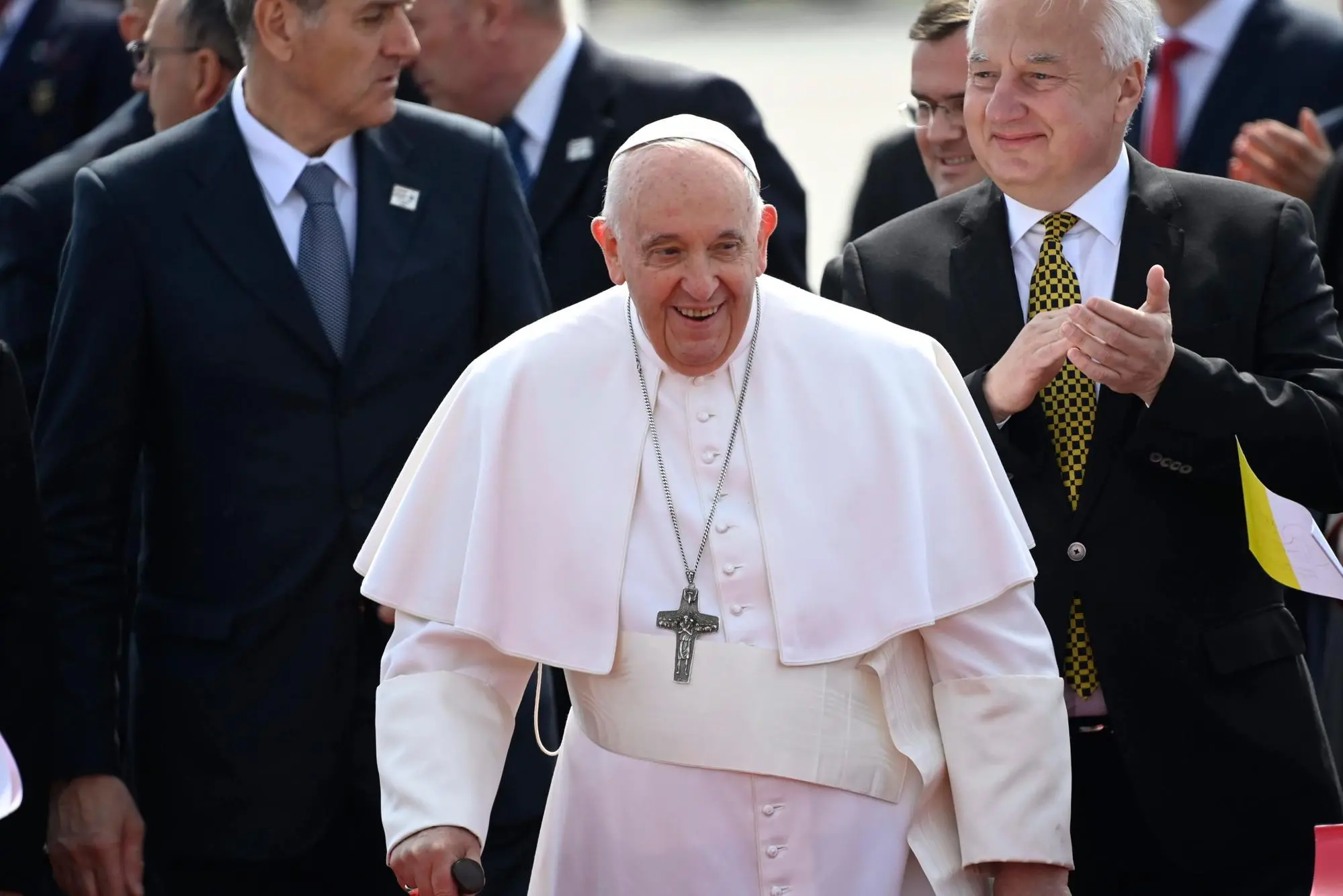 epa10596010 Pope Francis walks on the tarmac after landing as he arrives for his three-day Apostolic visit to Hungary, at Liszt Ferenc International Airport in Budapest, Hungary, 28 April 2023. EPA/TAMAS KOVACS HUNGARY OUT