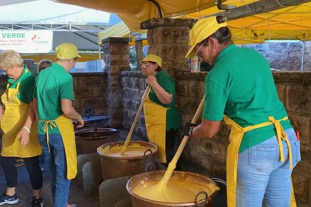 La sagra della polenta lo scorso anno (foto Sara Pinna)