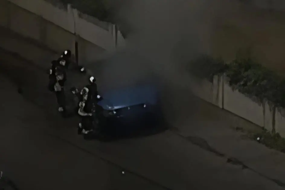 Sassari, vigili del fuoco in via Monteverdi (foto concessa)