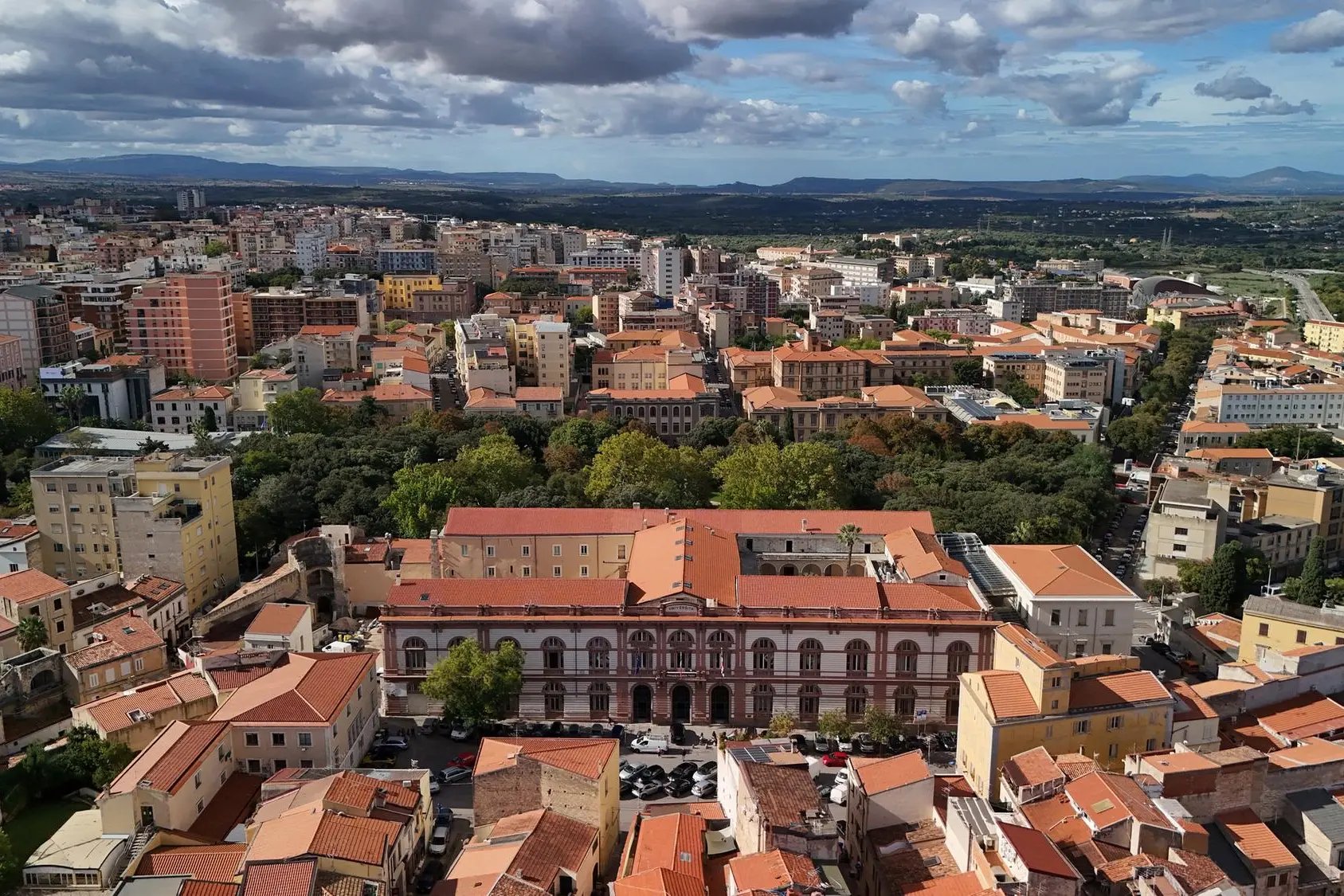 Il Palazzo Storico dell'Università di Sassari (foto ufficio stampa)