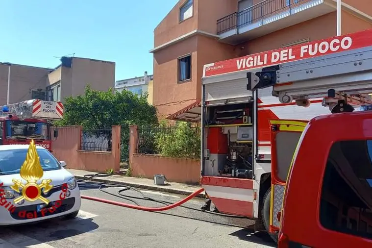 (foto vigili del fuoco)