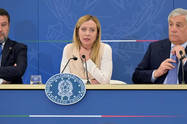 Giorgia Meloni, Matteo Salvini e Antonio Tajani (Ansa-Ferrari)