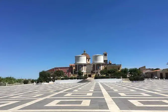Cabras, piazza Stagno