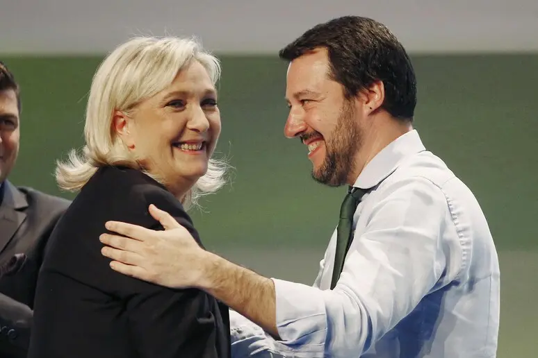 Matteo Salvini e Marine Le Pen (Ansa)