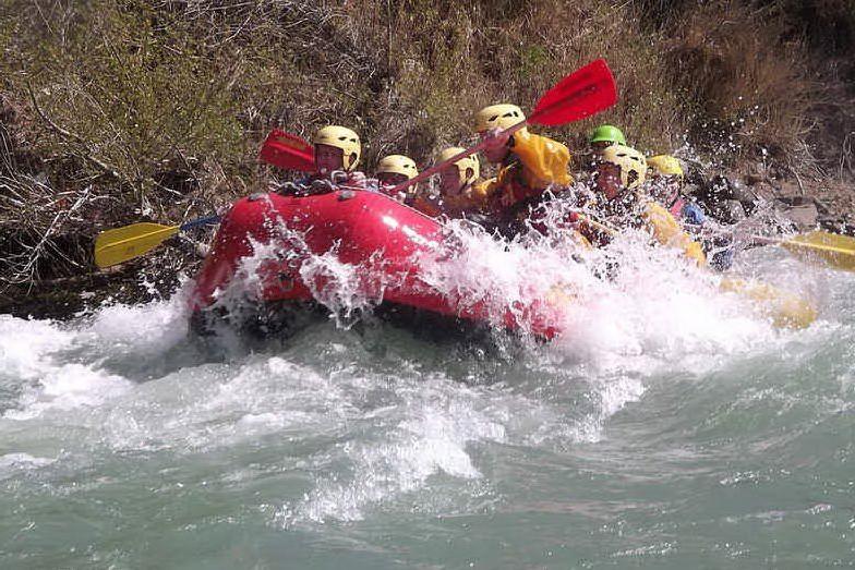 Valle d'Aosta, 48enne muore durante una discesa di rafting