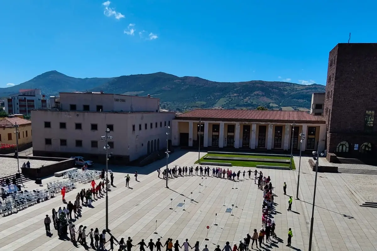 "Sicuri in strada" in scena in piazza Roma. (a.s.)