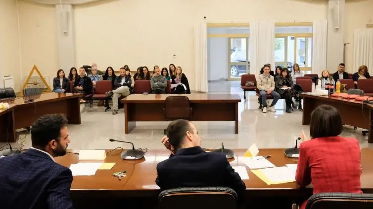 https://immagini.unionesarda.it/version/c:MTZjMTI3ZjgtYmQ5My00:ODM3YjZjZTQtZGU0MC00/image.webp?f=16:9