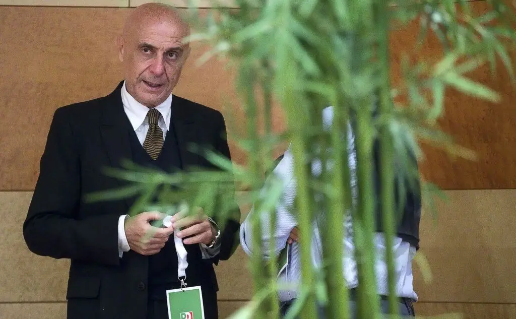 Marco Minniti non ha ancora sciolto le riserve sulla sua candidatura