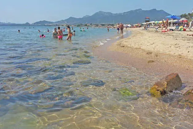 La spiaggia di Maddalena (foto L'Unione Sarda - Murgana)