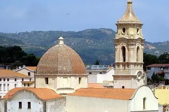 Bari Sardo (Wikipedia)