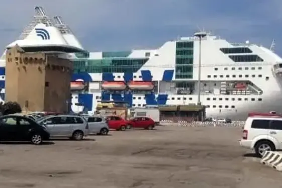 il porto di Porto Torres (archivio L'Unione Sarda)