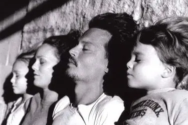 Vanessa, Johnny  con i figli Lily-Rose  e Jack
