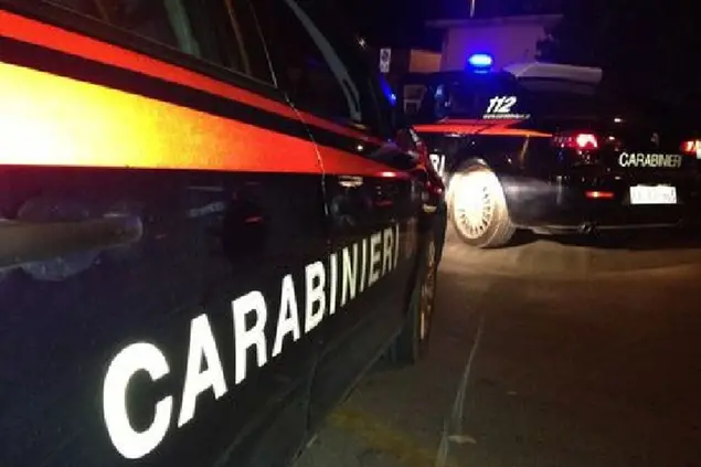 Intervento dei carabinieri in piazza a Decimo