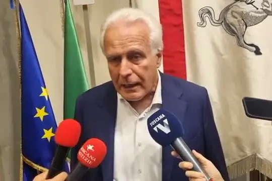 Bollo, Giani (Toscana): "Tagli a Sanità per marketing elettorale"