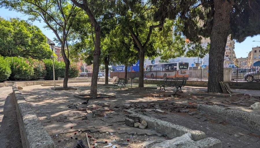 L’agonia di piazza Medaglia Miracolosa