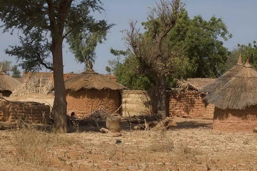 Attacchi terroristici in Burkina Faso, almeno 36 morti