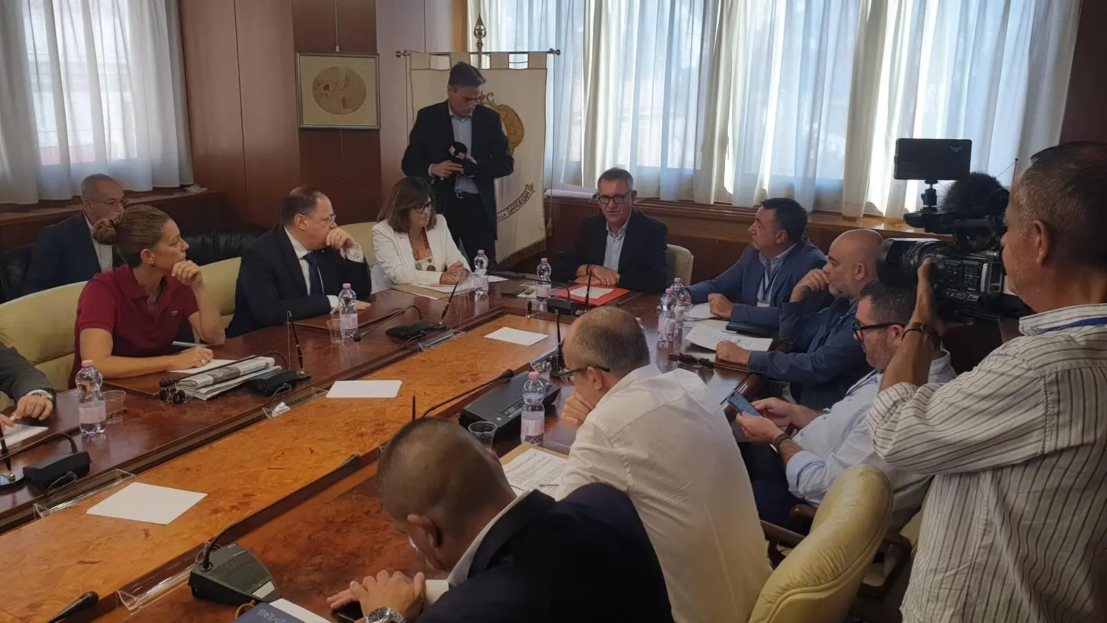 https://immagini.unionesarda.it/version/c:MThlMjk2ZmEtN2I4ZC00:MDI4ZmEyZjItNDc3Ny00/image.webp?f=16:9