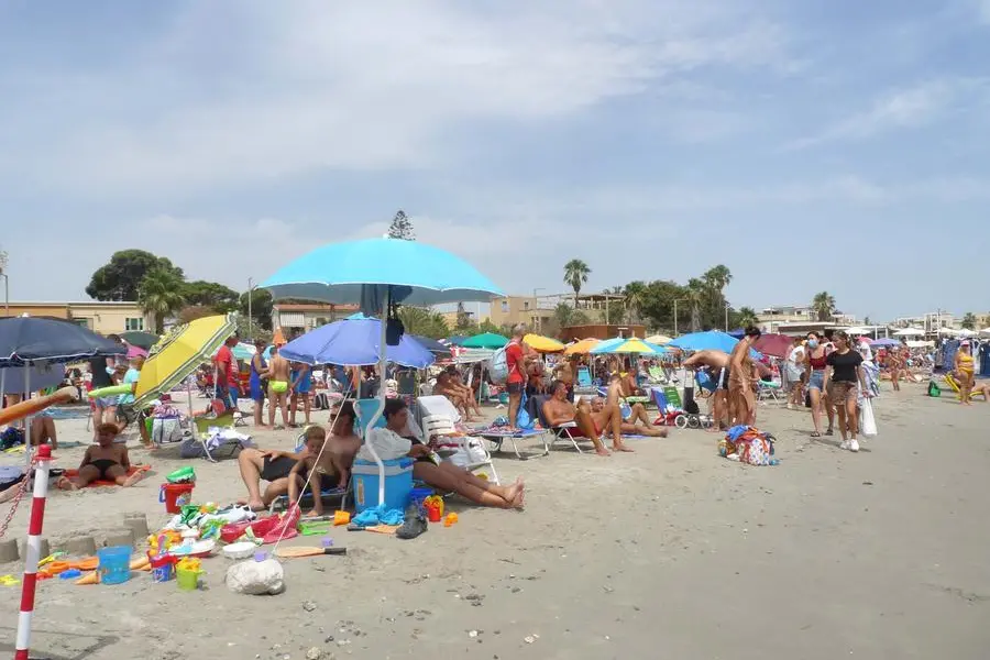 Il Poetto di Cagliari (foto L'Unione Sarda - Ungari)