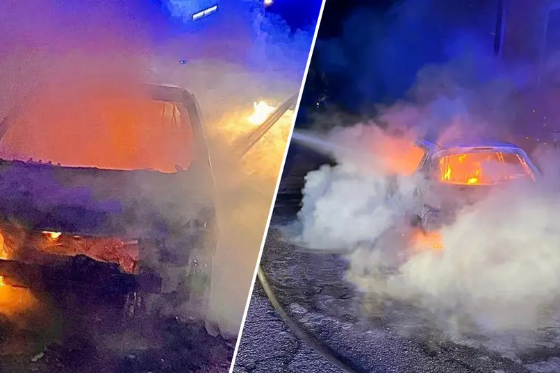 La macchina distrutta (foto Vigili del\u00A0fuoco)