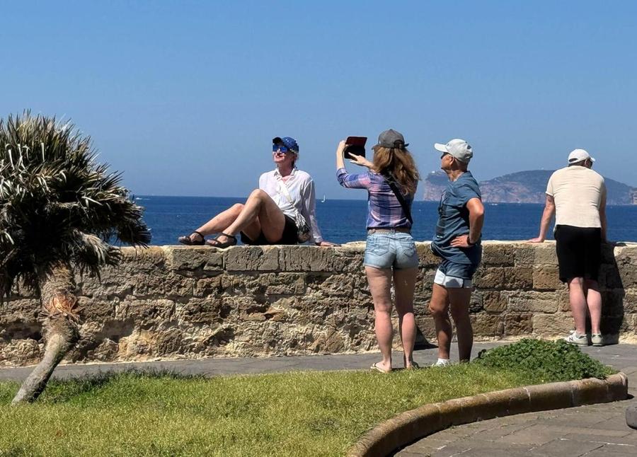 Primi visitatori da Stati Uniti e Cina