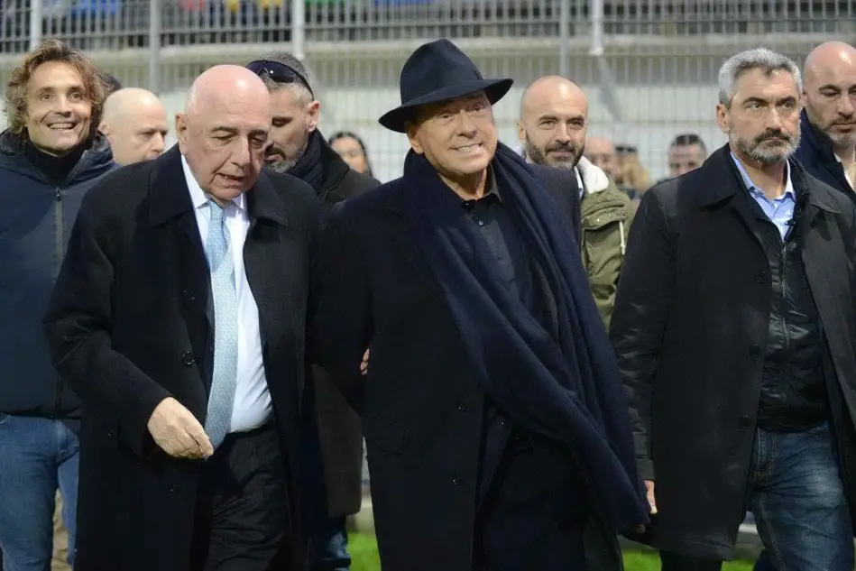 Berlusconi e Galliani a Olbia per seguire il Monza (L'Unione Sarda - Satta)