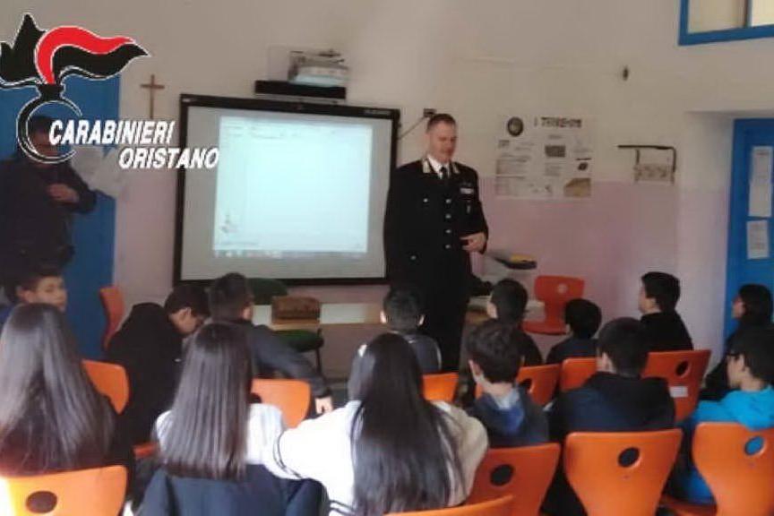 A Paulilatino i carabinieri incontrano gli studenti