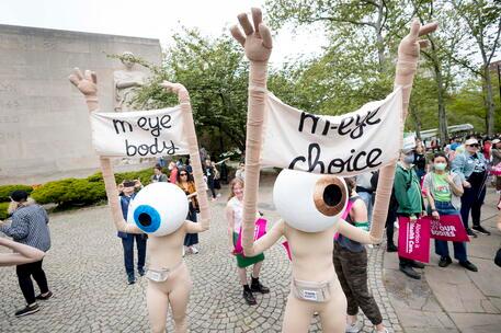 Una protesta per il diritto all'aborto (Ansa)